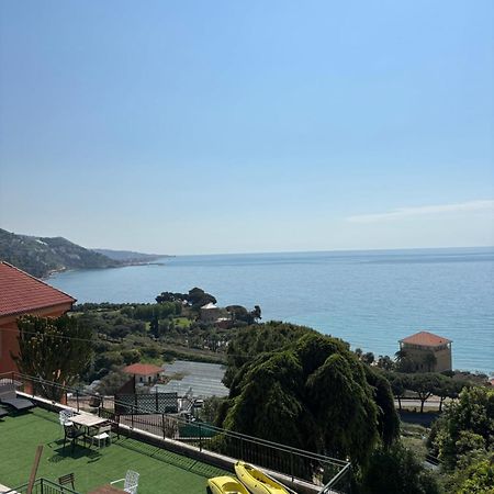Ferienwohnung Il Giardino Del Mare Ventimiglia Exterior foto
