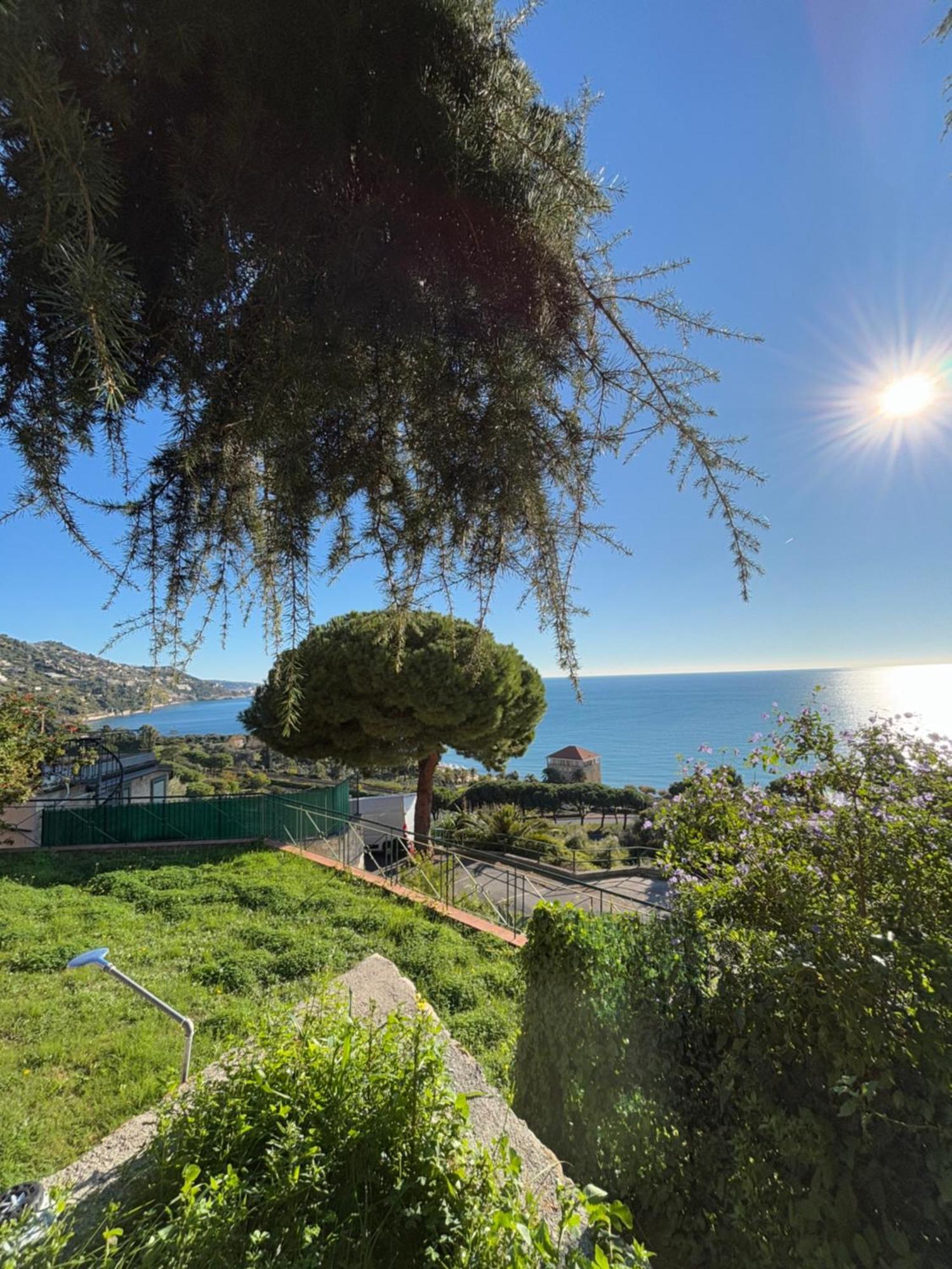 Ferienwohnung Il Giardino Del Mare Ventimiglia Exterior foto