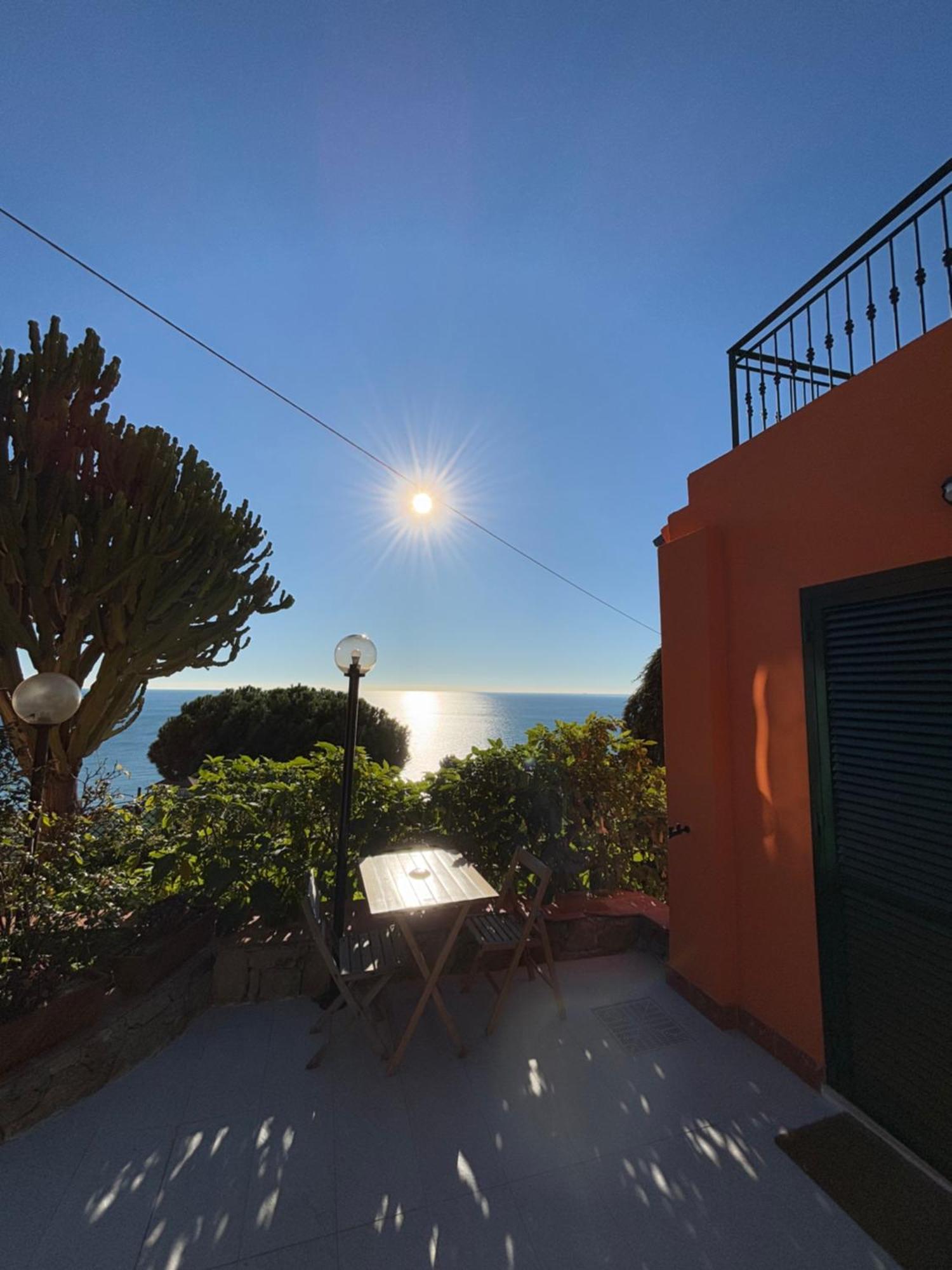 Ferienwohnung Il Giardino Del Mare Ventimiglia Exterior foto